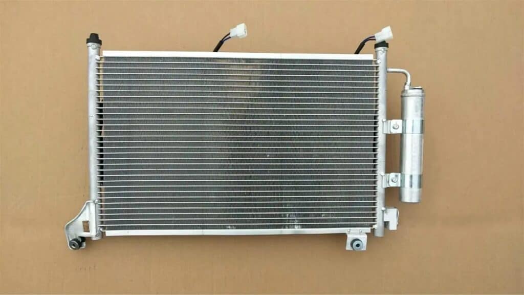 Car condenser