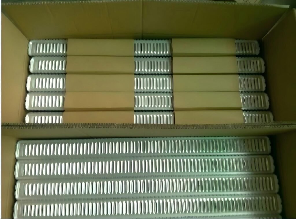 CE Certified Radiator Header Plate With Carton Packaging